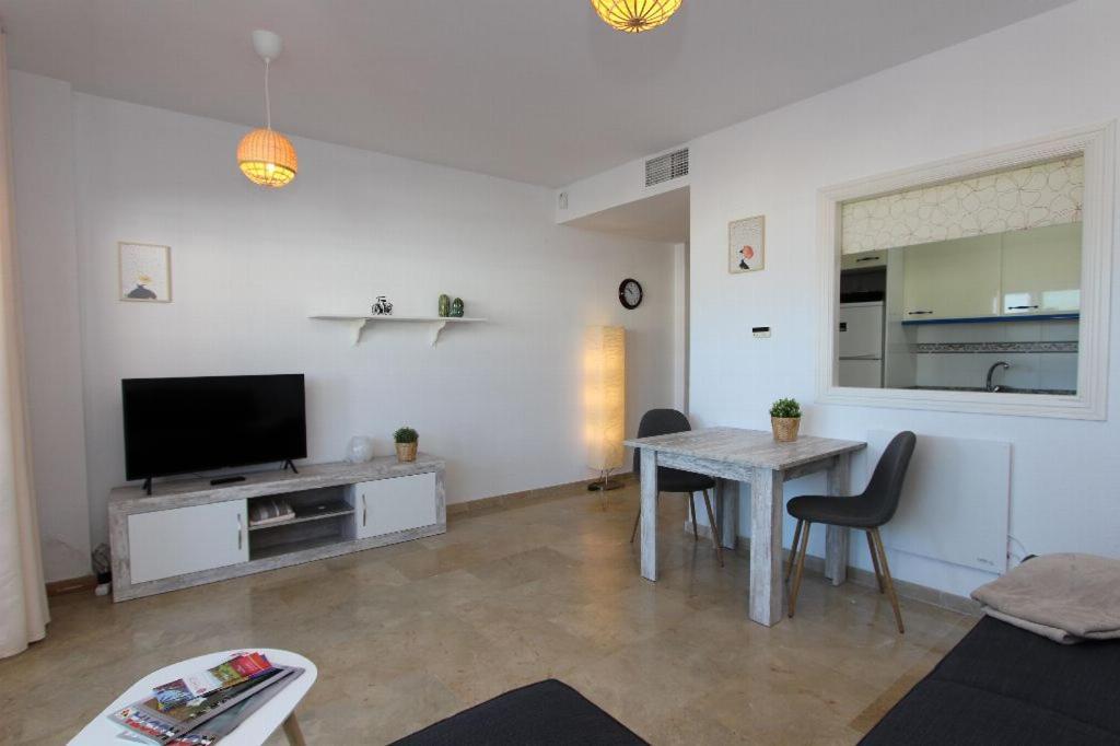 Duquesa Suites 531 Манилва Екстериор снимка